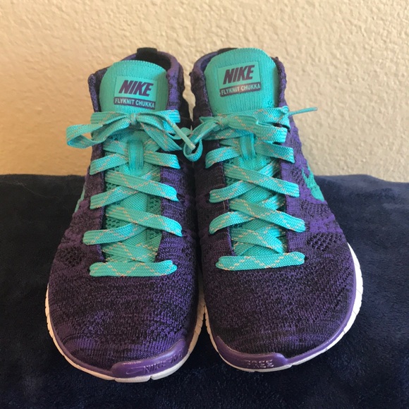 Nike Shoes - NIKE FLYKNIT CHUKKA